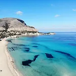 Ashur بيت للعطل مونديلّو