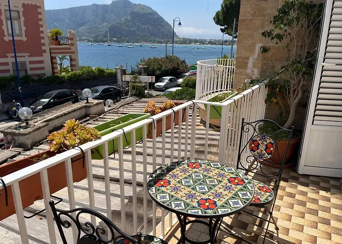 Ashur Σπίτι διακοπών Mondello